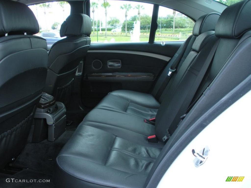 2007 7 Series 750i Sedan - Alpine White / Black photo #14