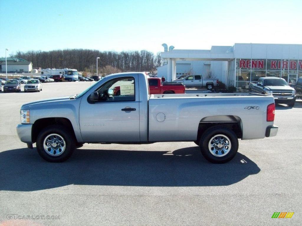 2011 Silverado 1500 LS Regular Cab 4x4 - Sheer Silver Metallic / Dark Titanium photo #3