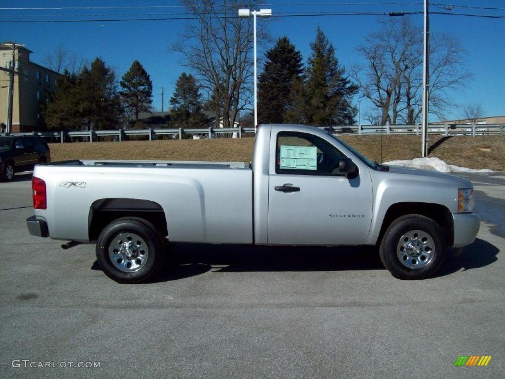 2011 Silverado 1500 LS Regular Cab 4x4 - Sheer Silver Metallic / Dark Titanium photo #13