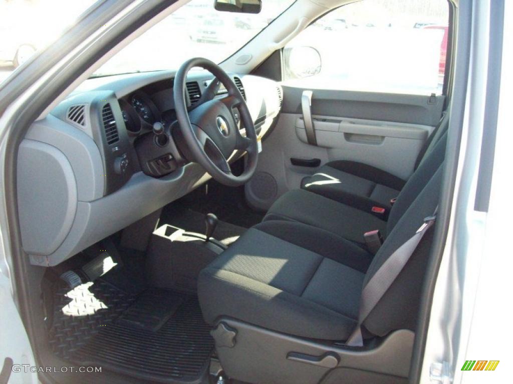 2011 Silverado 1500 LS Regular Cab 4x4 - Sheer Silver Metallic / Dark Titanium photo #18