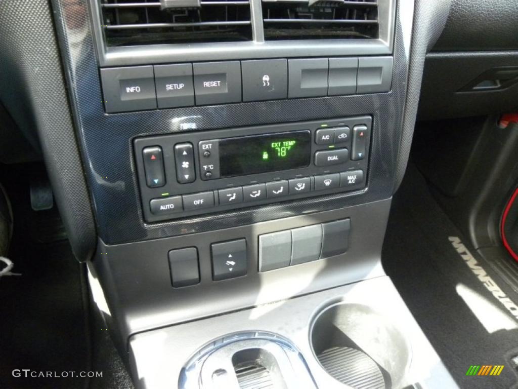 2008 Ford Explorer Sport Trac Adrenalin Controls Photo #45438983