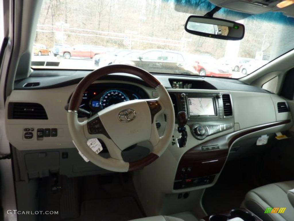 2011 Sienna Limited AWD - Silver Sky Metallic / Bisque photo #13