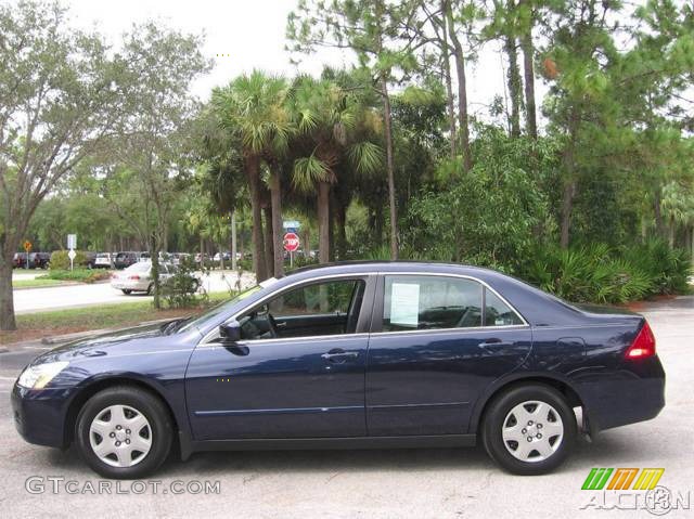 2006 Accord LX Sedan - Royal Blue Pearl / Gray photo #27