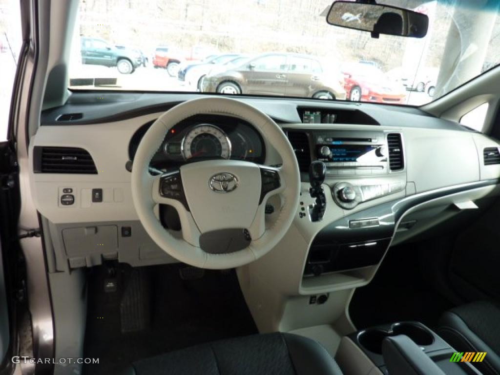 2011 Toyota Sienna SE Dark Charcoal Dashboard Photo #45439452