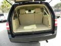  2007 Navigator L Luxury Trunk