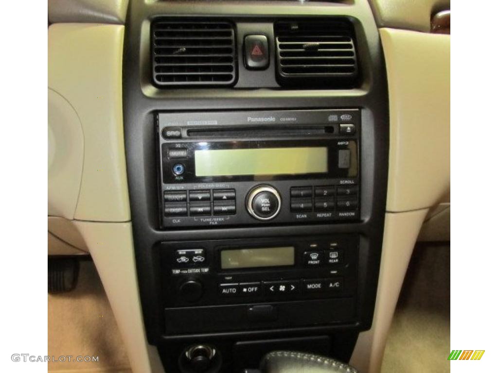 2000 Toyota Solara SE V6 Coupe Controls Photos