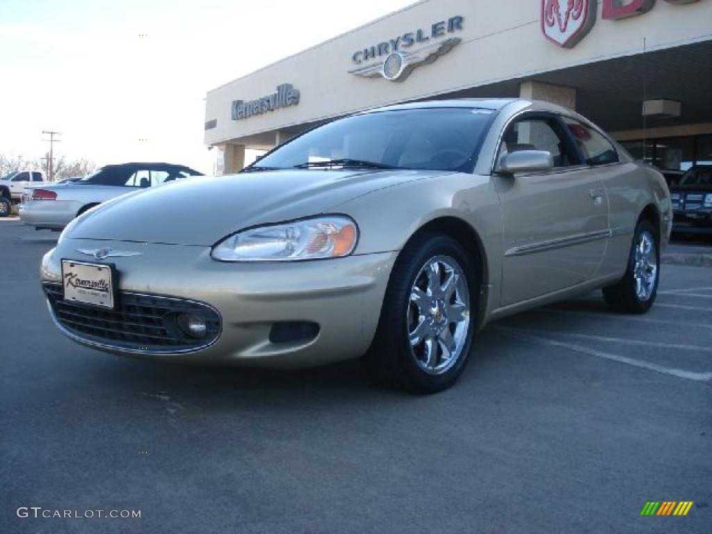 2001 Sebring LXi Coupe - Champagne Pearlcoat / Sandstone photo #7