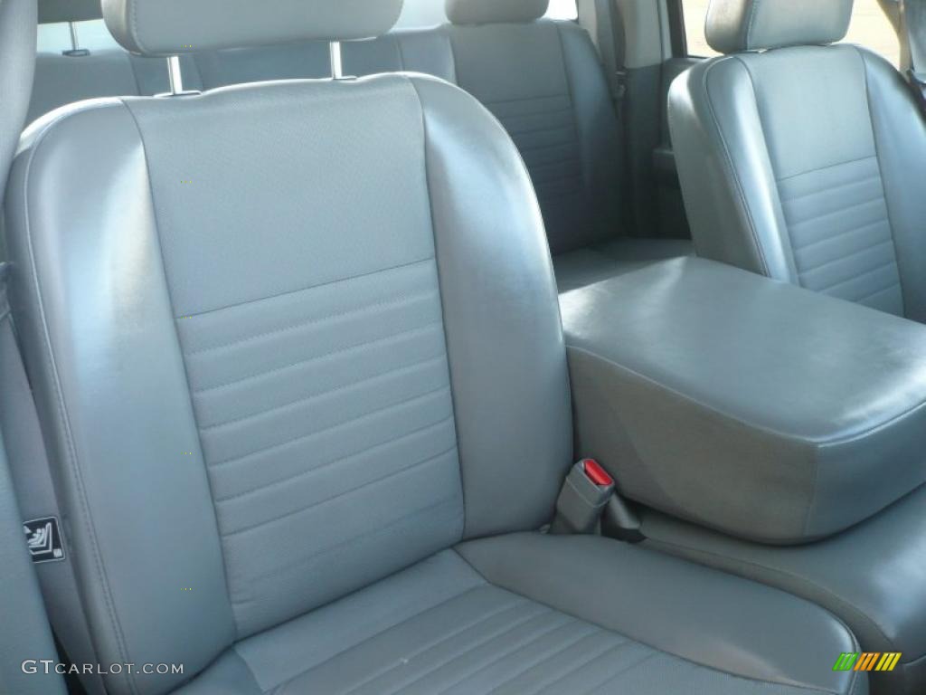 Medium Slate Gray Interior 2006 Dodge Ram 2500 ST Quad Cab 4x4 Chassis Photo #45442238