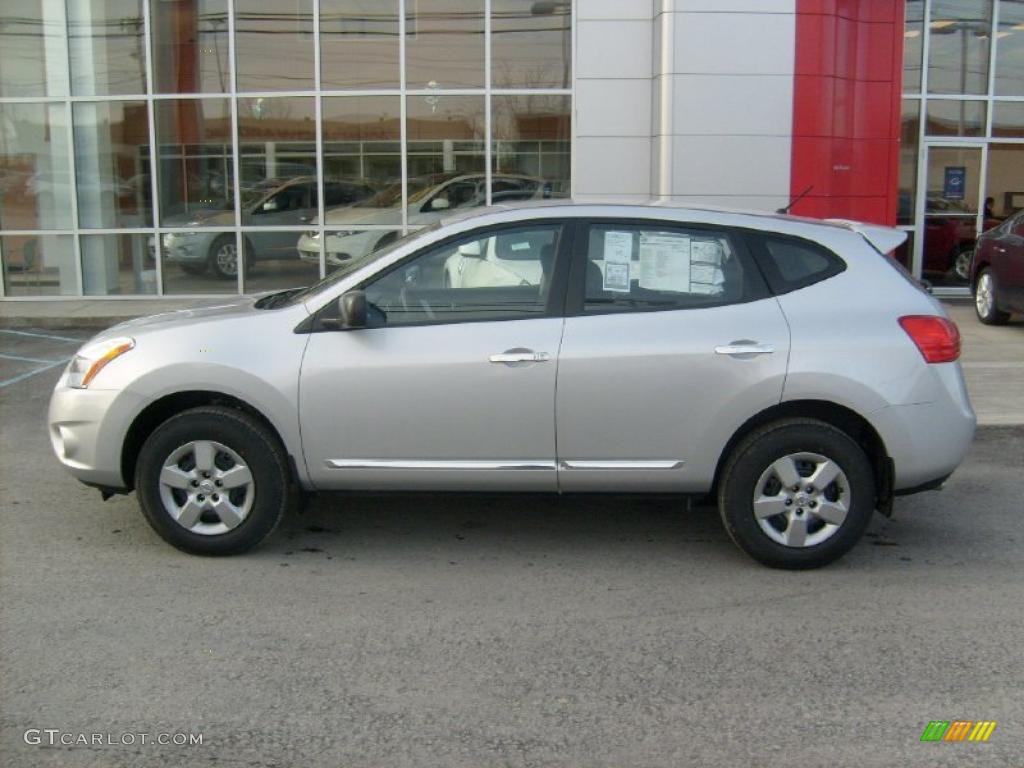 2011 Rogue S AWD - Silver Ice Metallic / Black photo #2