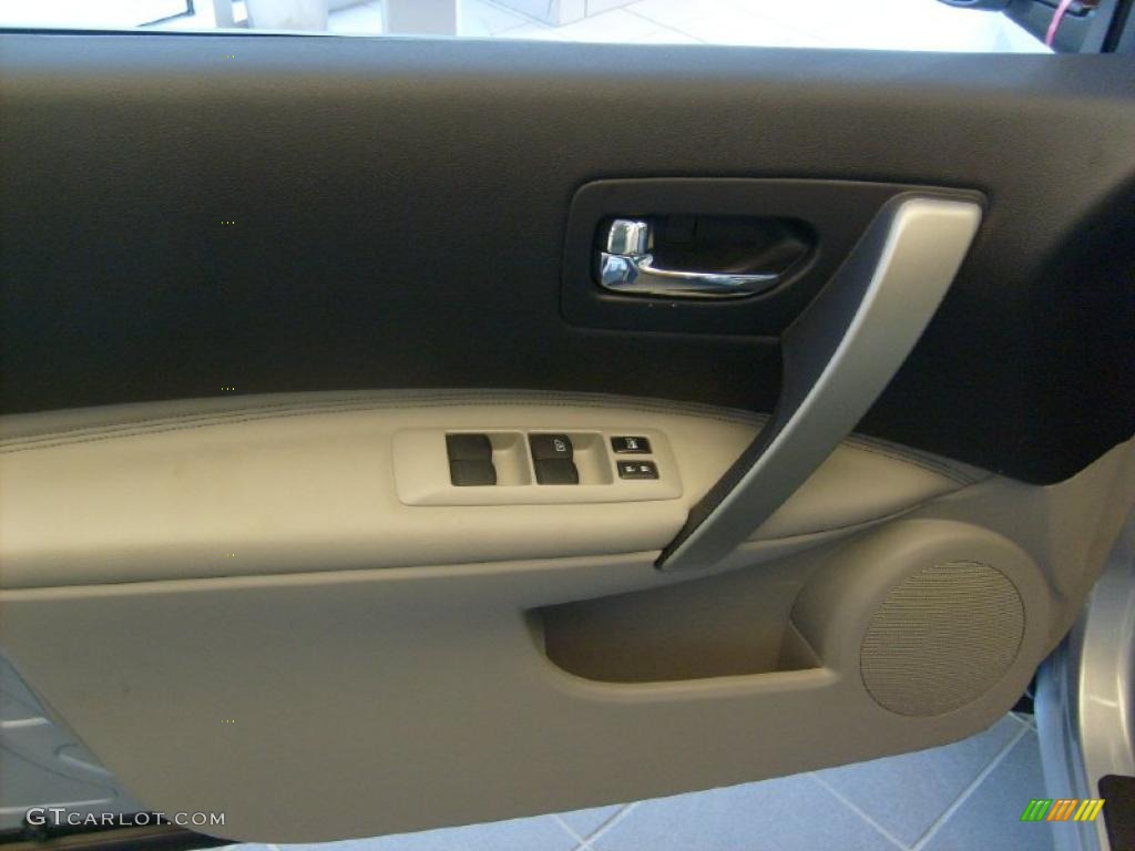 2011 Rogue SL AWD - Frosted Steel Metallic / Gray photo #17