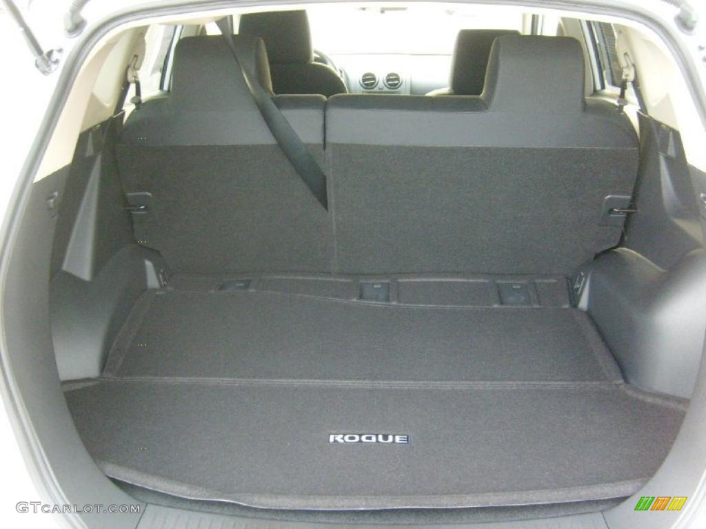 2011 Nissan Rogue SV AWD Trunk Photo #45451876
