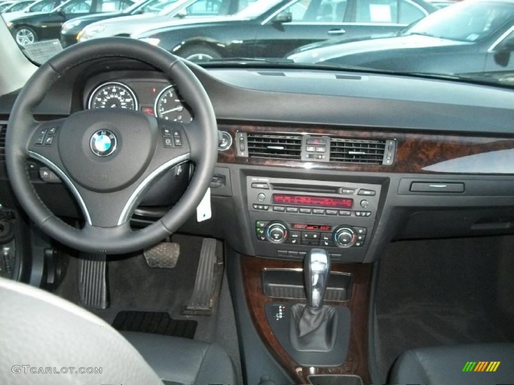2011 BMW 3 Series 328i xDrive Coupe Black Dashboard Photo #45455460