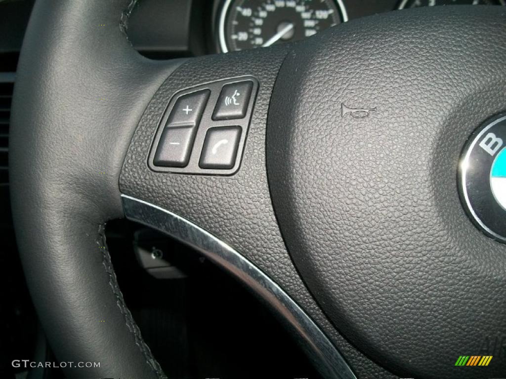 2011 BMW 3 Series 328i xDrive Coupe Controls Photo #45455468