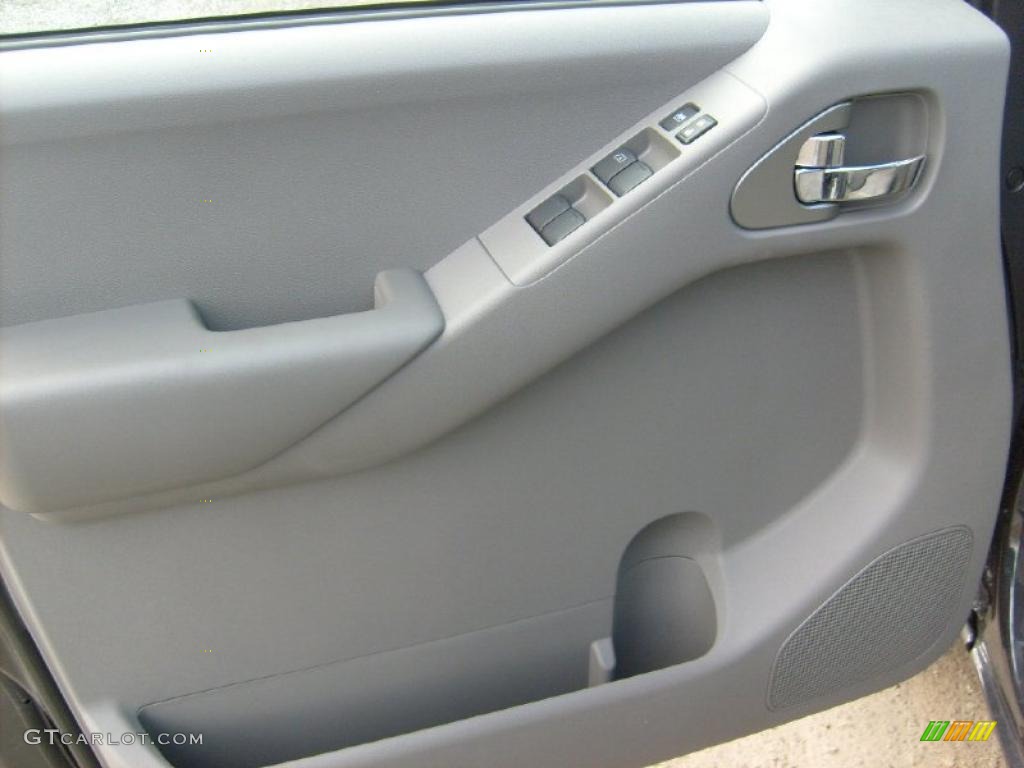 2011 Nissan Frontier SV Crew Cab 4x4 Steel Door Panel Photo #45455860