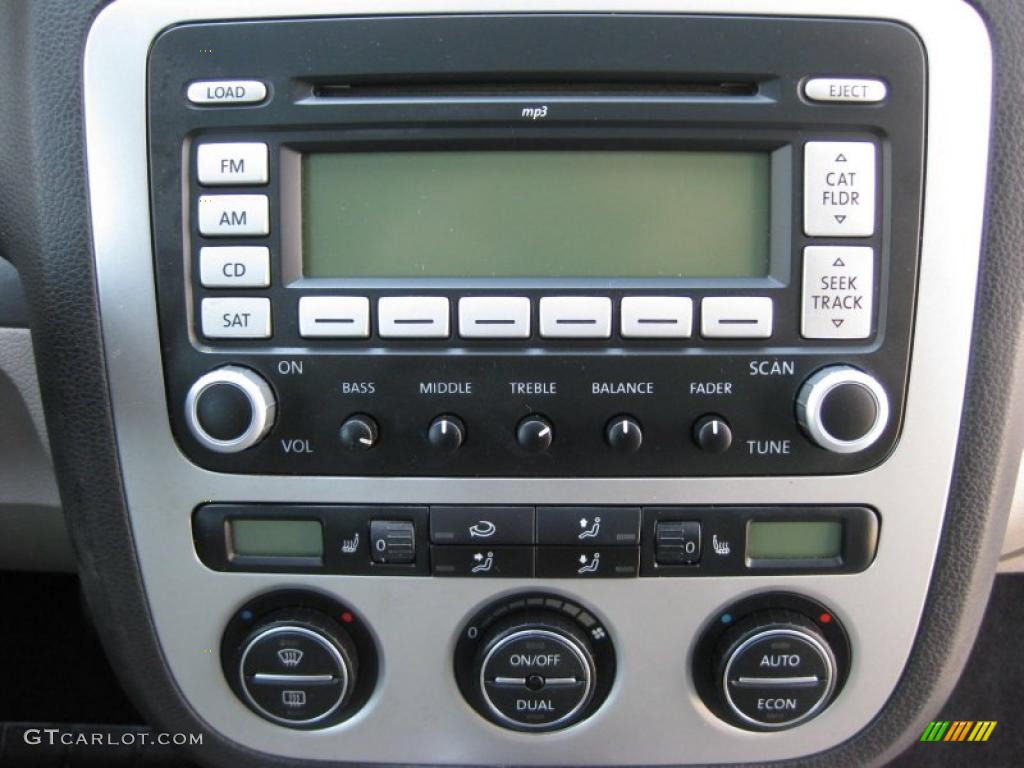 2007 Volkswagen Eos 2.0T Controls Photo #45460690
