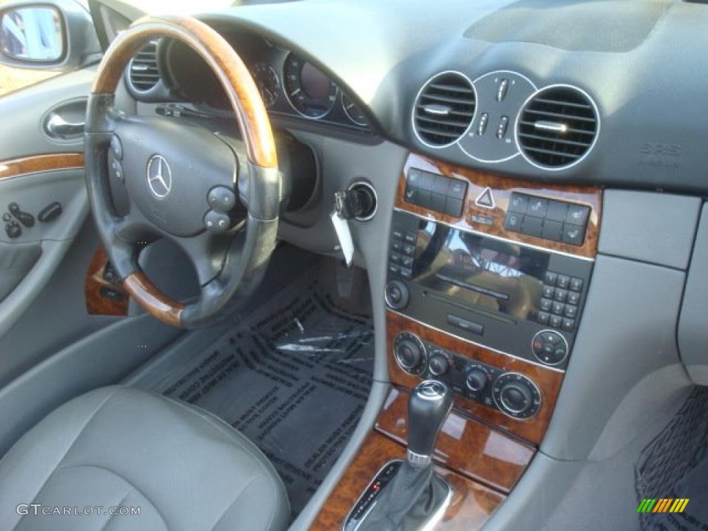 2006 Mercedes-Benz CLK 350 Cabriolet Ash Dashboard Photo #45466974