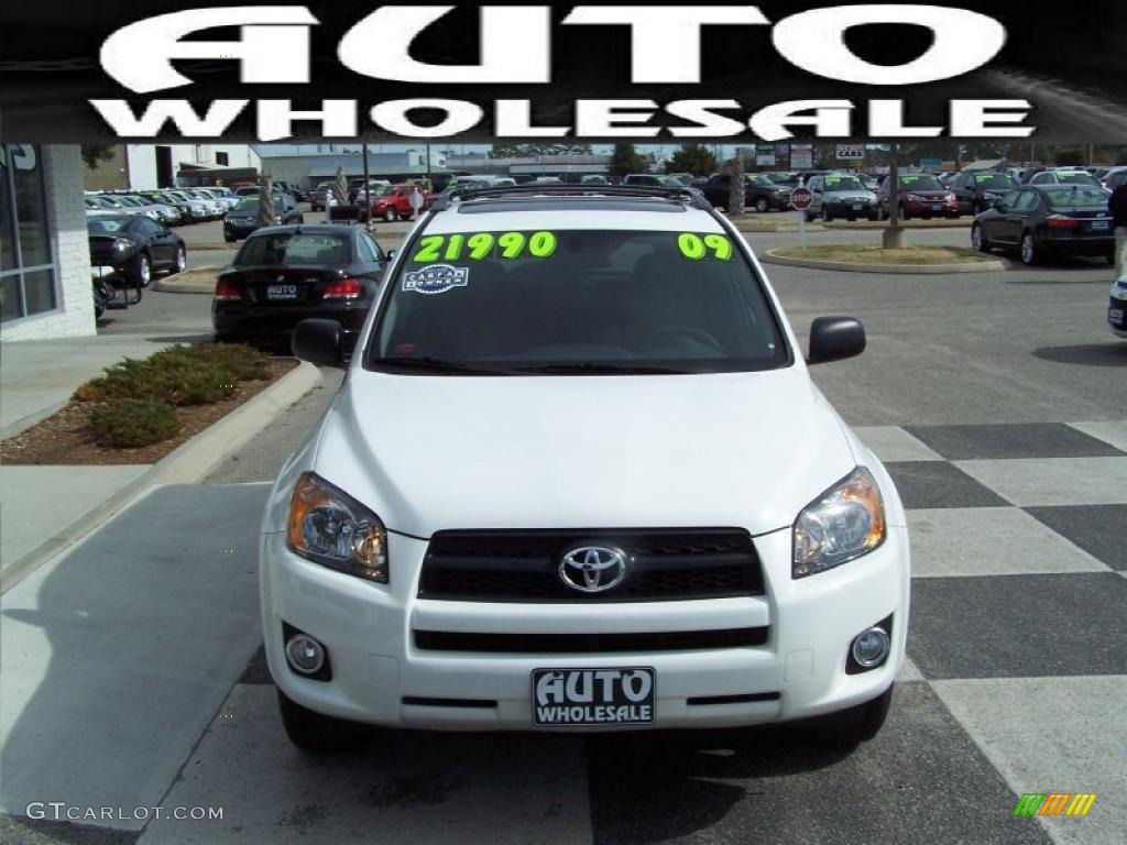 2009 RAV4 Sport 4WD - Super White / Ash Gray photo #2