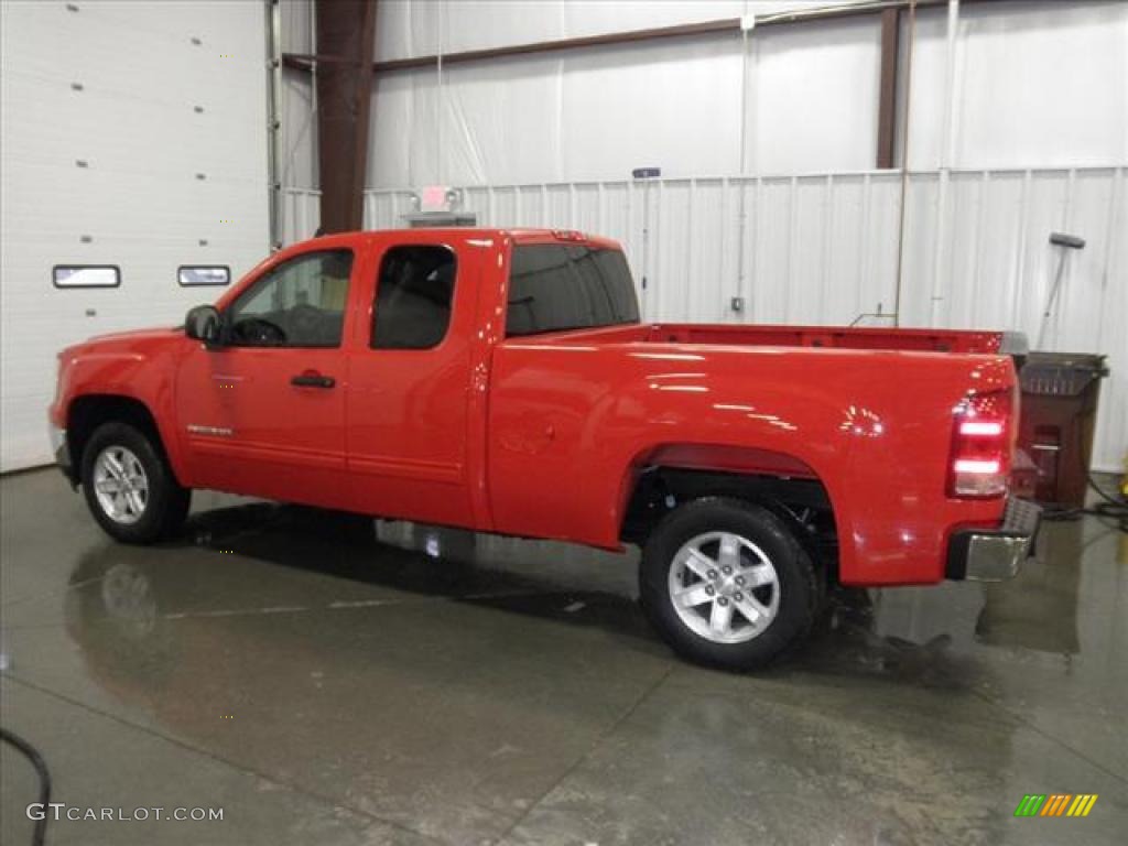 2011 Sierra 1500 SLE Extended Cab - Fire Red / Ebony/Light Cashmere photo #4