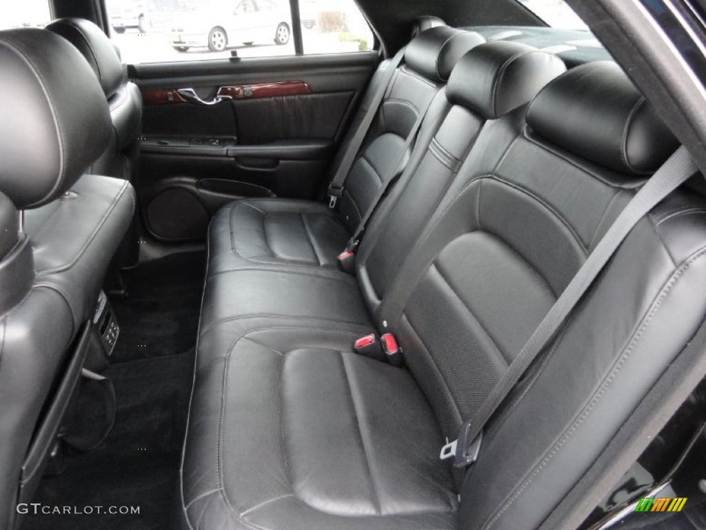 Black Interior 2004 Cadillac DeVille DHS Photo #45468134