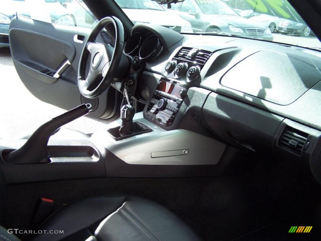 2007 Saturn Sky Roadster Black Dashboard Photo #45469054