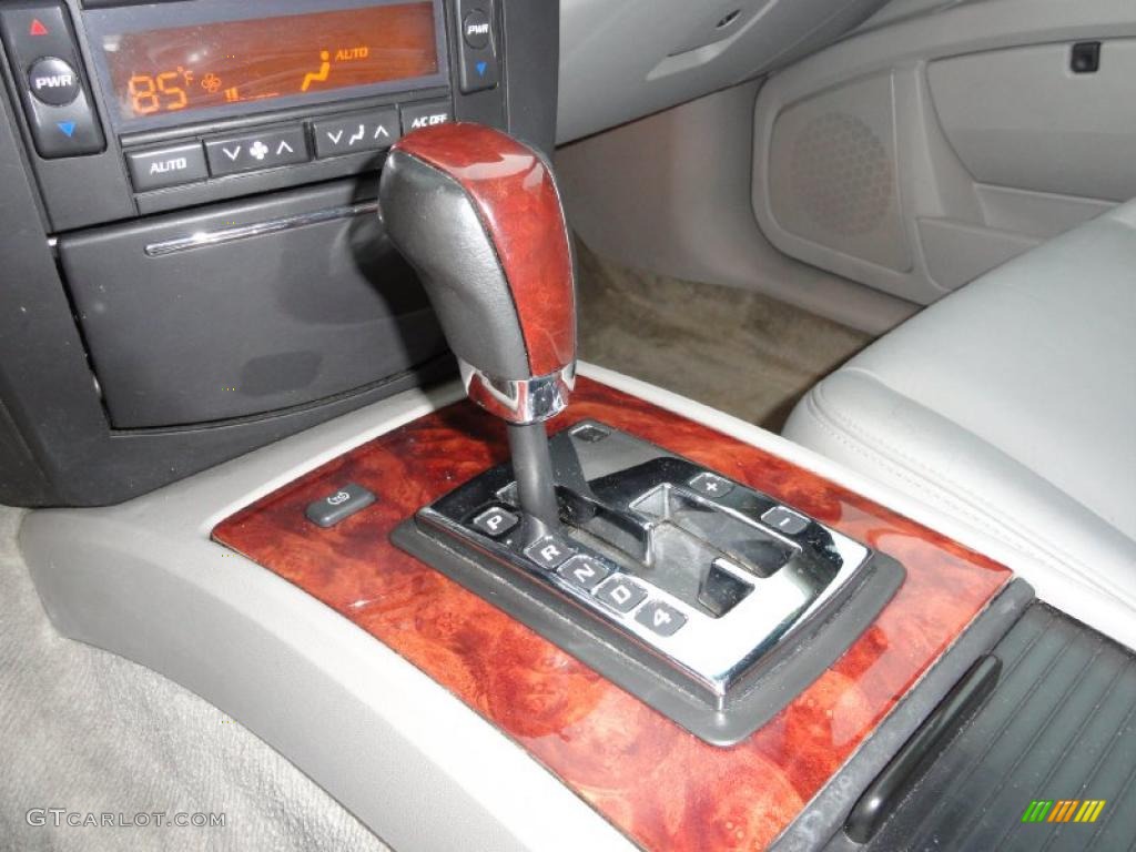 2005 SRX V6 - Sand Storm / Light Gray photo #18