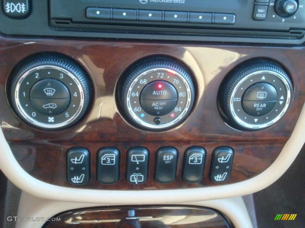2002 Mercedes-Benz ML 500 4Matic Controls Photo #45469796