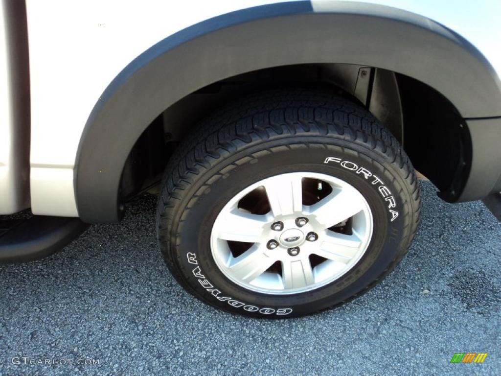 2007 Ford Explorer Sport Trac XLT Wheel Photo #45471252