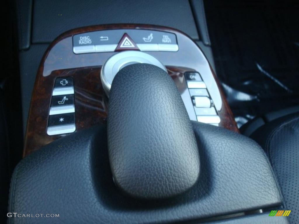 2007 Mercedes-Benz S 550 Sedan Controls Photo #45471788