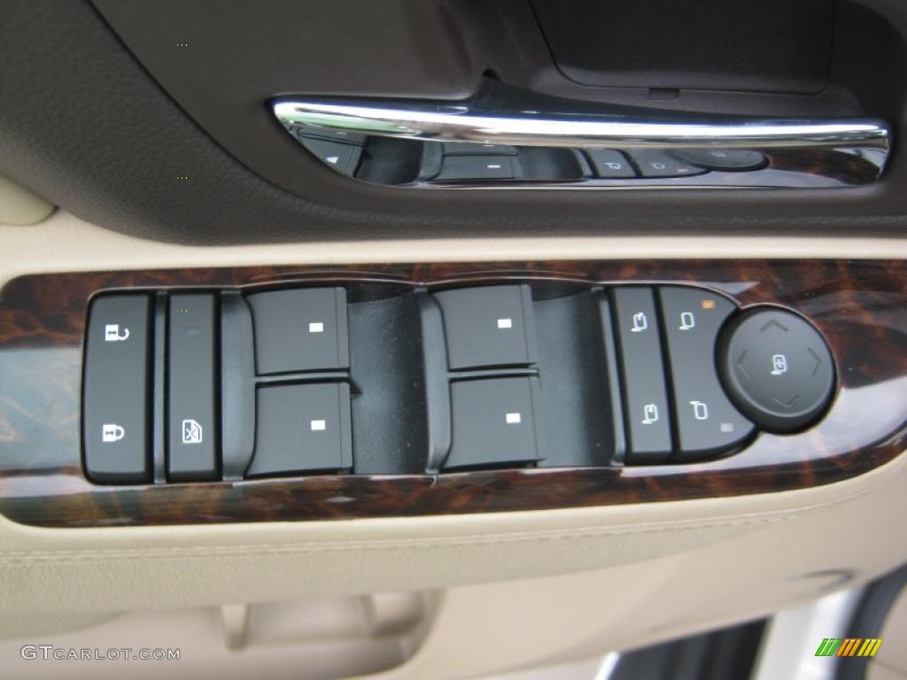 2011 GMC Yukon XL Denali Controls Photo #45471976