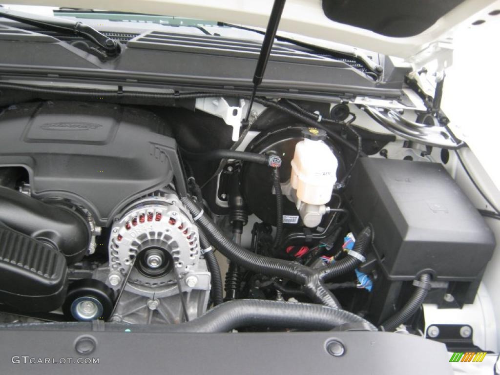 2011 GMC Yukon XL Denali Engine Photos