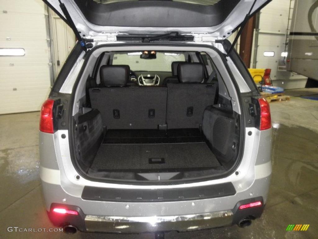 2011 GMC Terrain SLT AWD Trunk Photo #45472592