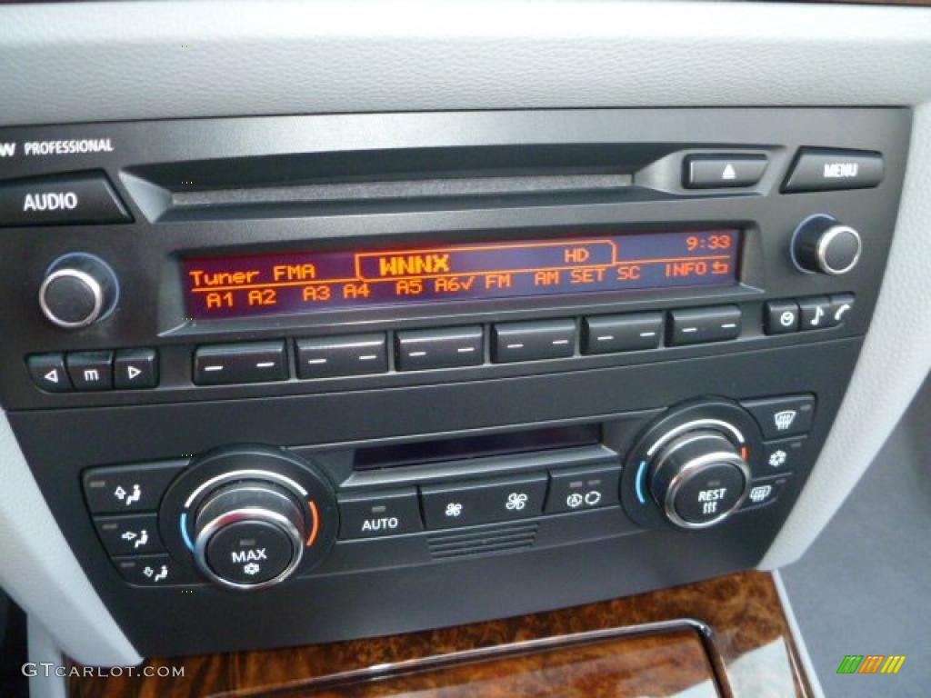 2008 3 Series 335i Convertible - Black Sapphire Metallic / Black photo #30