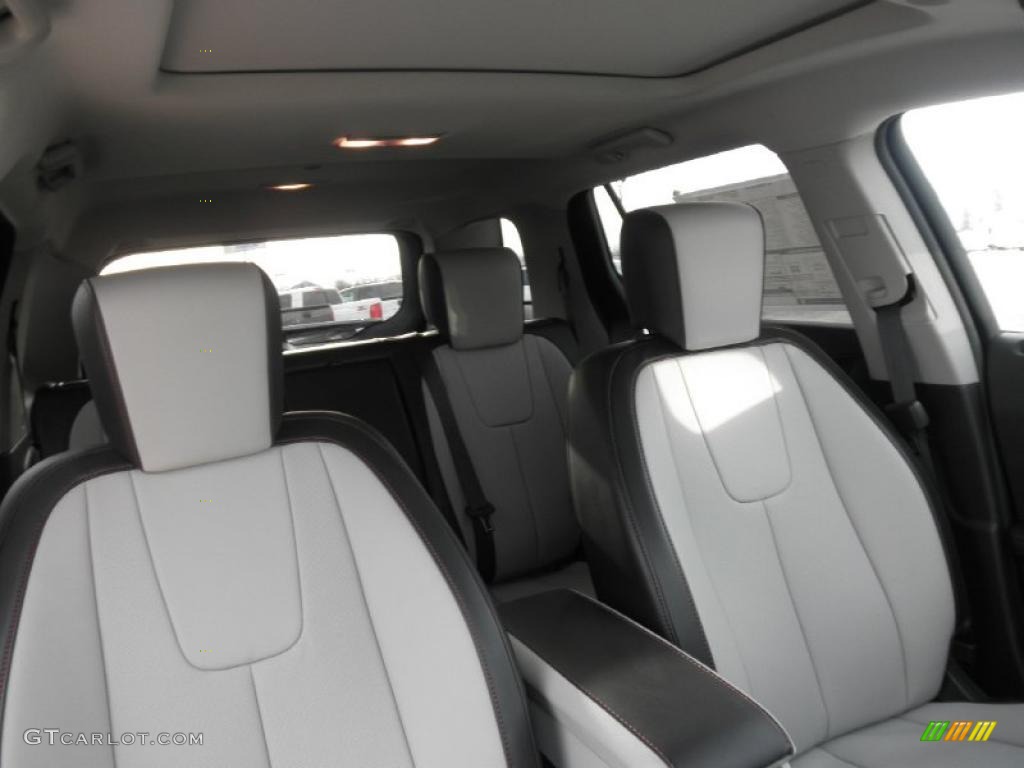 Light Titanium Interior 2011 GMC Terrain SLT Photo #45475797