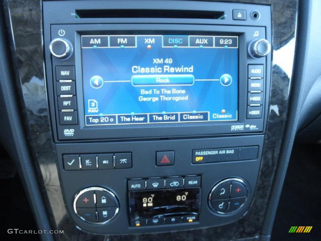 2011 GMC Acadia Denali AWD Controls Photo #45476958