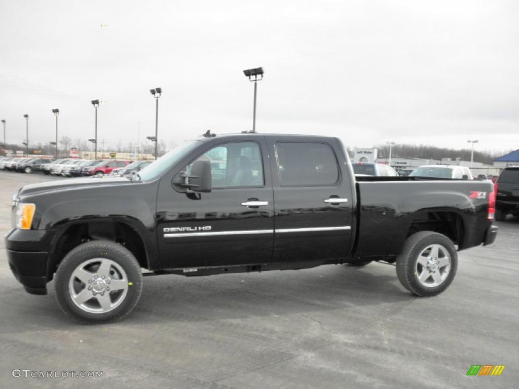 Onyx Black 2011 GMC Sierra 2500HD Denali Crew Cab 4x4 Exterior Photo #45477744