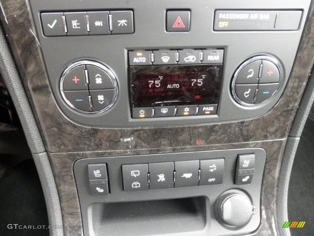 2011 GMC Acadia Denali AWD Controls Photo #45479138