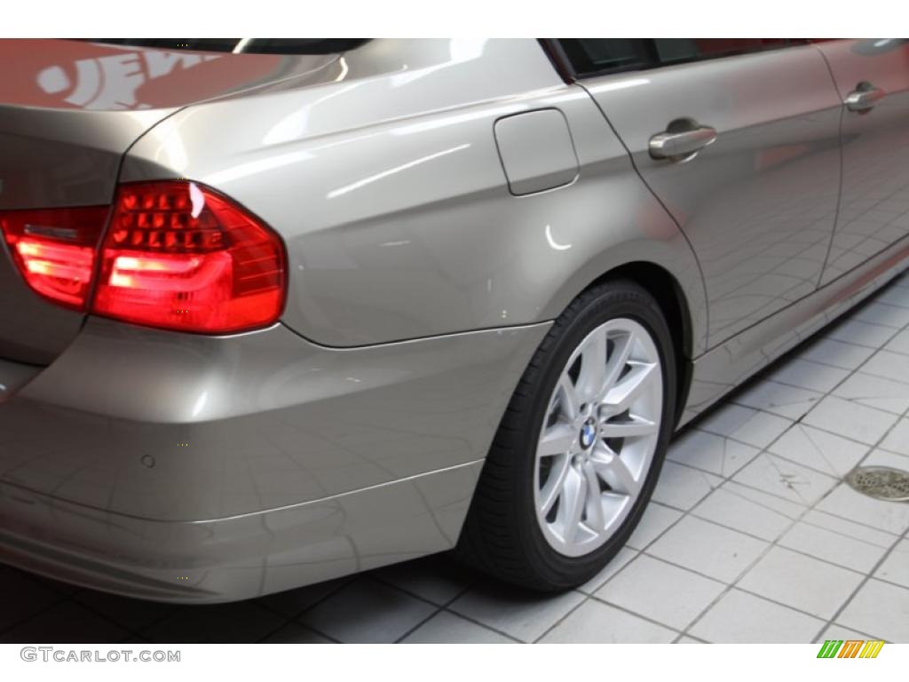 2010 3 Series 328i Sedan - Platinum Bronze Metallic / Saddle Brown Dakota Leather photo #17