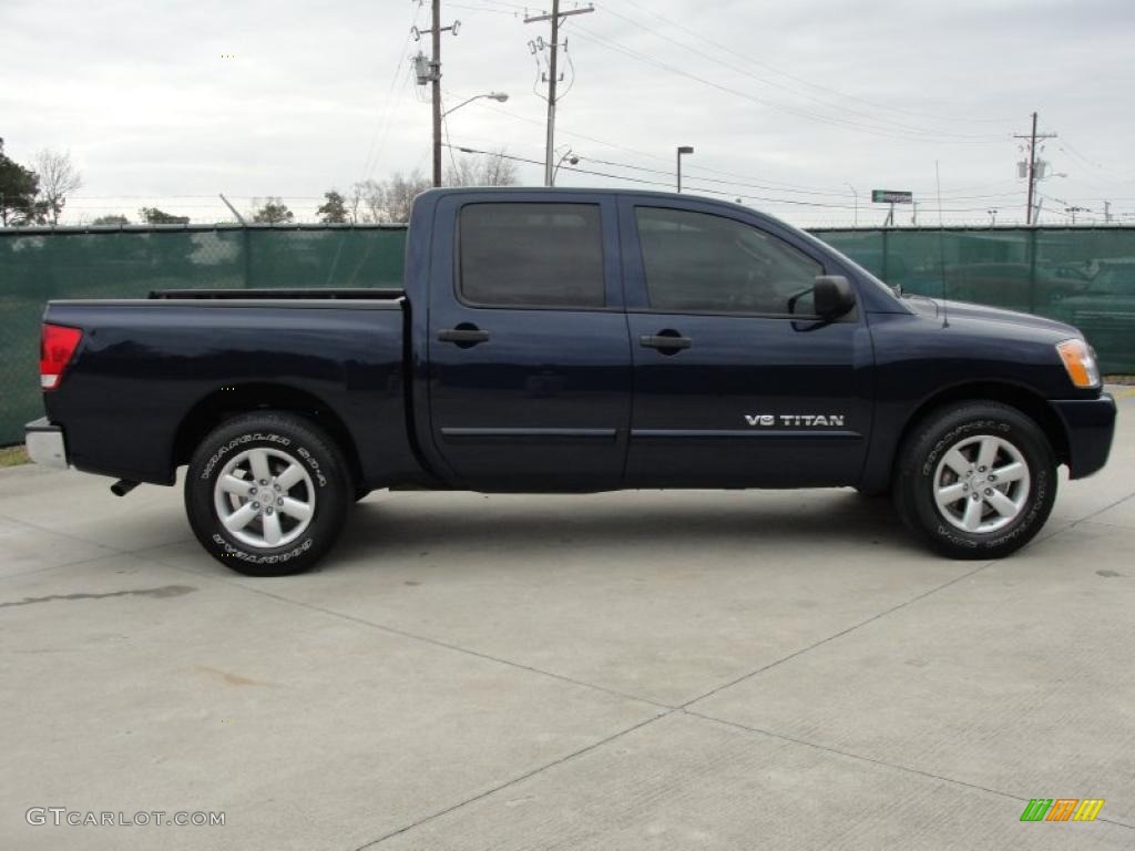 2009 Titan XE Crew Cab - Majestic Blue / Charcoal photo #2