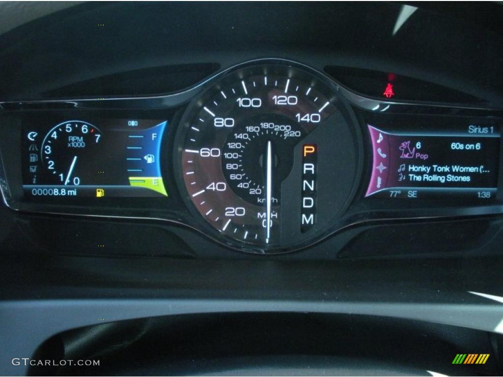2011 Lincoln MKX FWD Gauges Photo #45482099