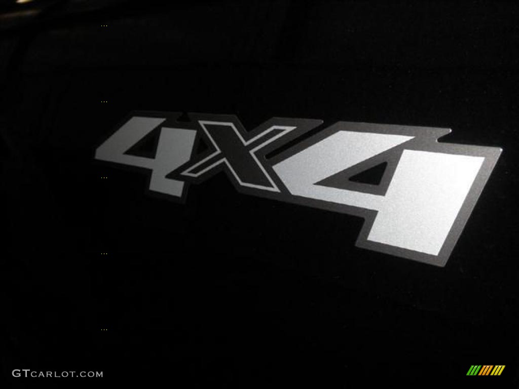 2011 Sierra 1500 SL Crew Cab 4x4 - Onyx Black / Dark Titanium photo #12