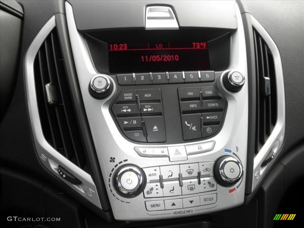 2011 GMC Terrain SLT Controls Photo #45482819