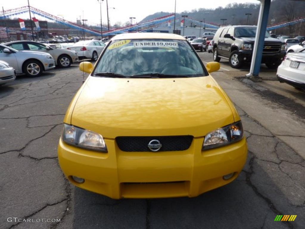 2003 Sentra SE-R - Sunburst Yellow / Sand Beige photo #4