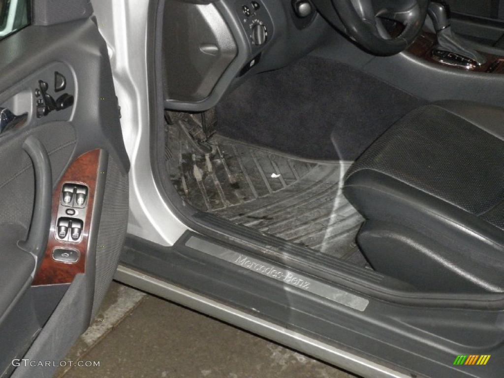 2001 C 240 Sedan - Brilliant Silver Metallic / Charcoal Black photo #5