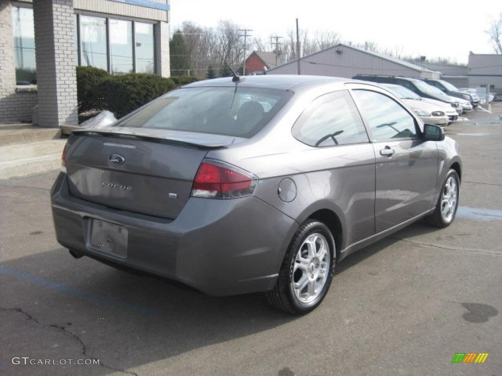 2010 Focus SE Coupe - Sterling Grey Metallic / Charcoal Black photo #7