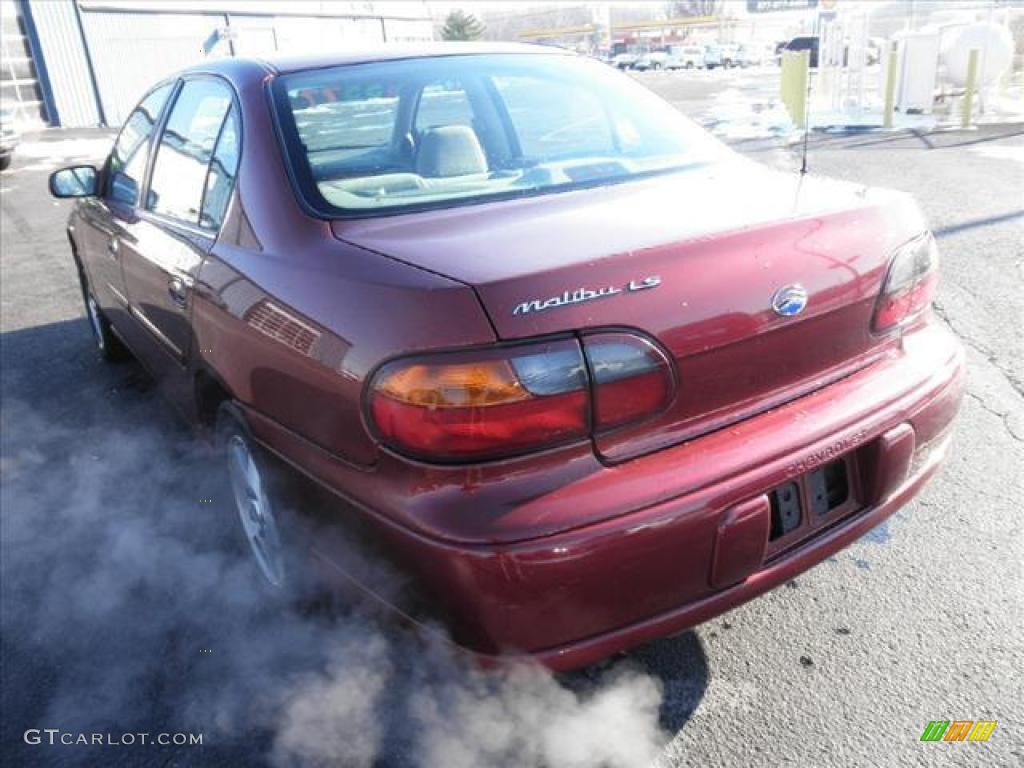 2003 Malibu LS Sedan - Redfire Metallic / Gray photo #13