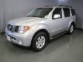 2005 Silver Lightning Metallic Nissan Pathfinder LE 4x4  photo #1