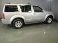 2005 Silver Lightning Metallic Nissan Pathfinder LE 4x4  photo #13