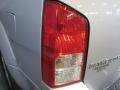 Silver Lightning Metallic - Pathfinder LE 4x4 Photo No. 15