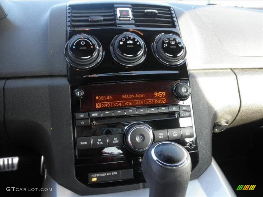 2007 Saturn Sky Roadster Controls Photo #45490670