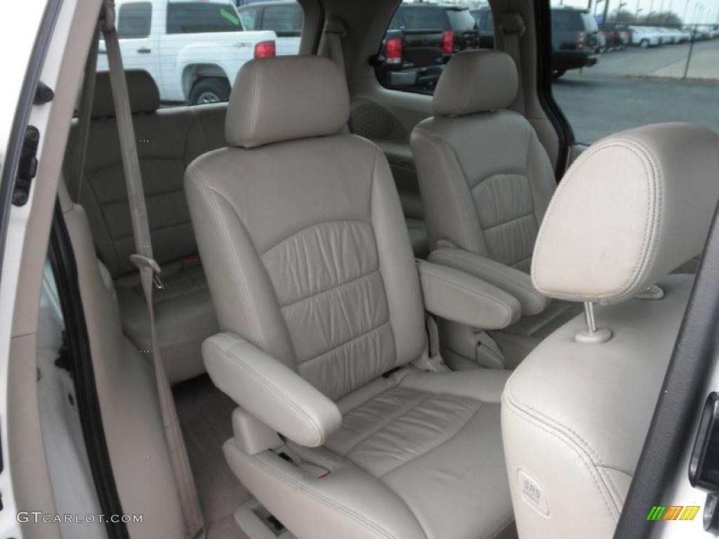 2003 Mazda MPV ES Interior Color Photos